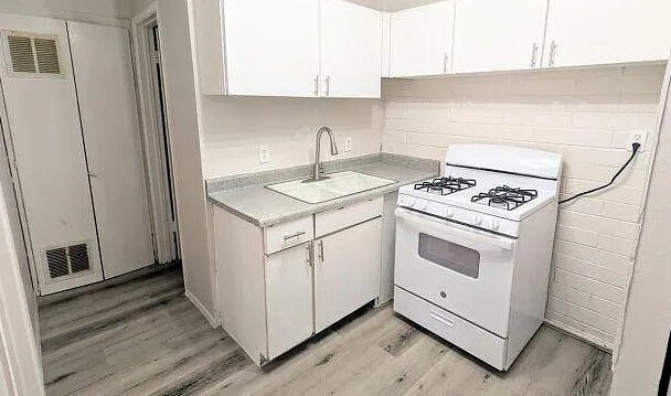 More Photos Of 2053 N Alvernon Rd, Tucson Apartments For Sale