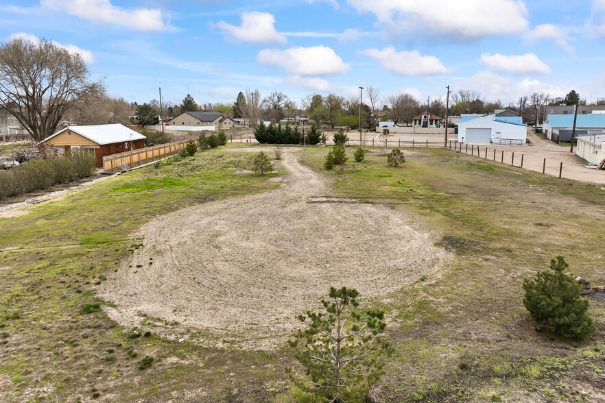 More Photos Of TBD Dewey Ave, Middleton Land For Sale
