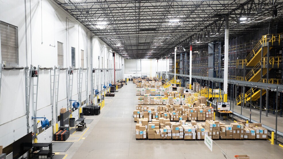 More Photos Of 4505 Derrick Industrial Pky, Atlanta Distribution For Lease