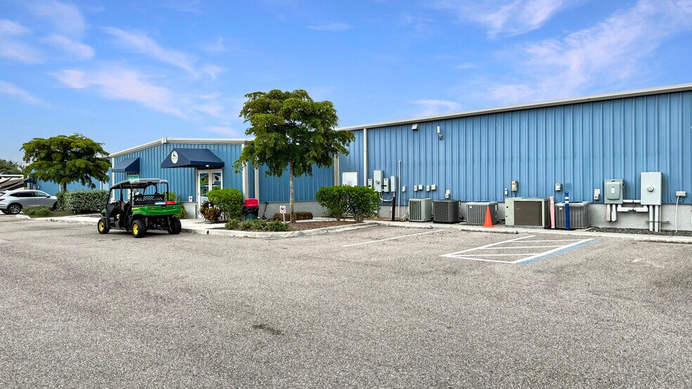 More Photos Of 2551 Taylor Rd, Punta Gorda Warehouse For Sale