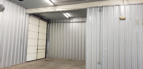 More Photos Of 44 NE 51st St, Oklahoma City Light Distribution For Lease