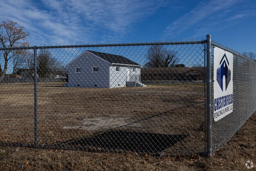 More Photos Of 5652 Bayside Rd, Virginia Beach Office For Sale