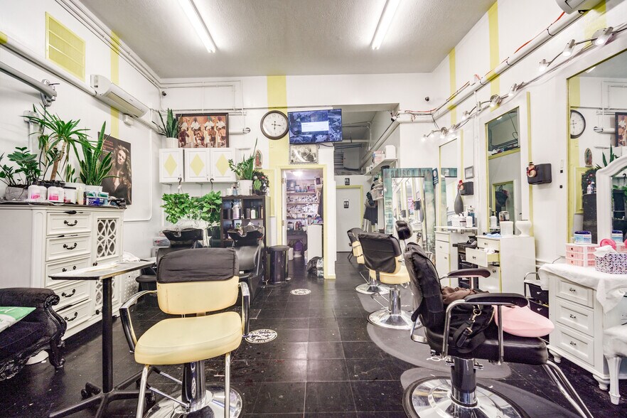 More Photos Of 988-994 Main St, Springfield Storefront Retail Residential For Sale