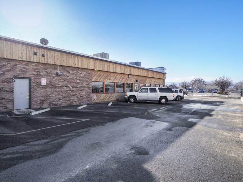 More Photos Of 2648 Patterson Rd, Grand Junction General Retail For Sale