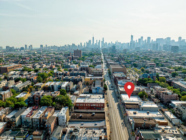 More Photos Of 1721 W Chicago Ave, Chicago Storefront Retail Residential For Lease