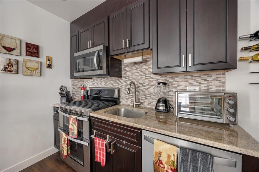 More Photos Of 806 Haddon Ave, Collingswood Storefront Retail Residential For Sale