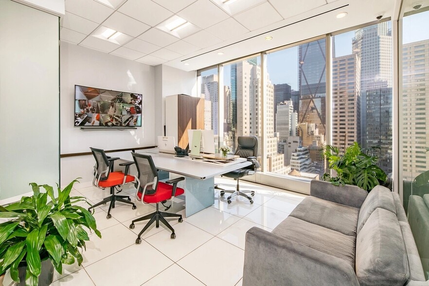 More Photos Of 55 W 46th St, New York Office Residential For Sale