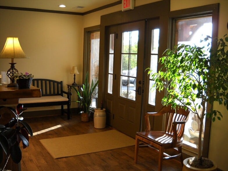 More Photos Of 444 Beech Mountain Pky, Beech Mountain Office For Lease