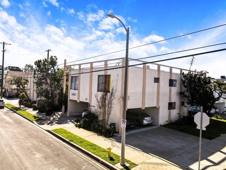 More Photos Of 3945 Frances Ave, Los Angeles Multifamily For Sale