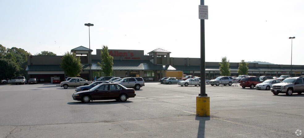 Primary Photo Of 38 Sugar Creek Ctr, Bella Vista Unknown For Lease