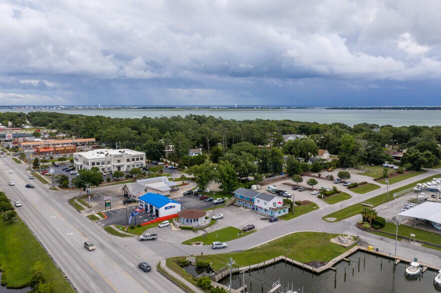More Photos Of 4317 Arendell St, Morehead City Office For Sale