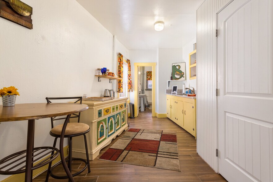 More Photos Of 41 N Main St, Bisbee Storefront Retail Residential For Sale