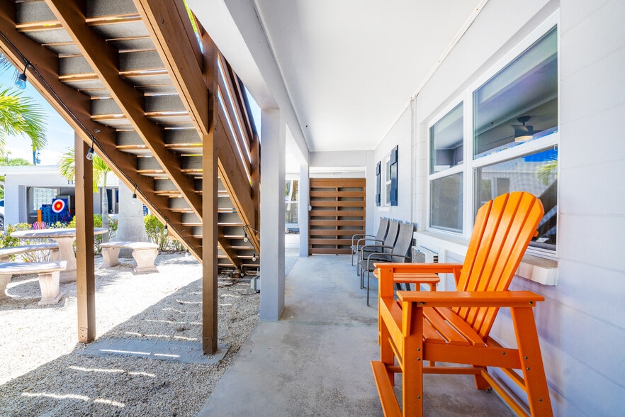 More Photos Of 1130 Gulf Blvd, Englewood Apartments For Sale