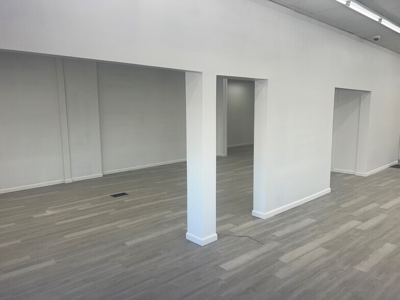 More Photos Of 401 N High St, Millville Freestanding For Sale