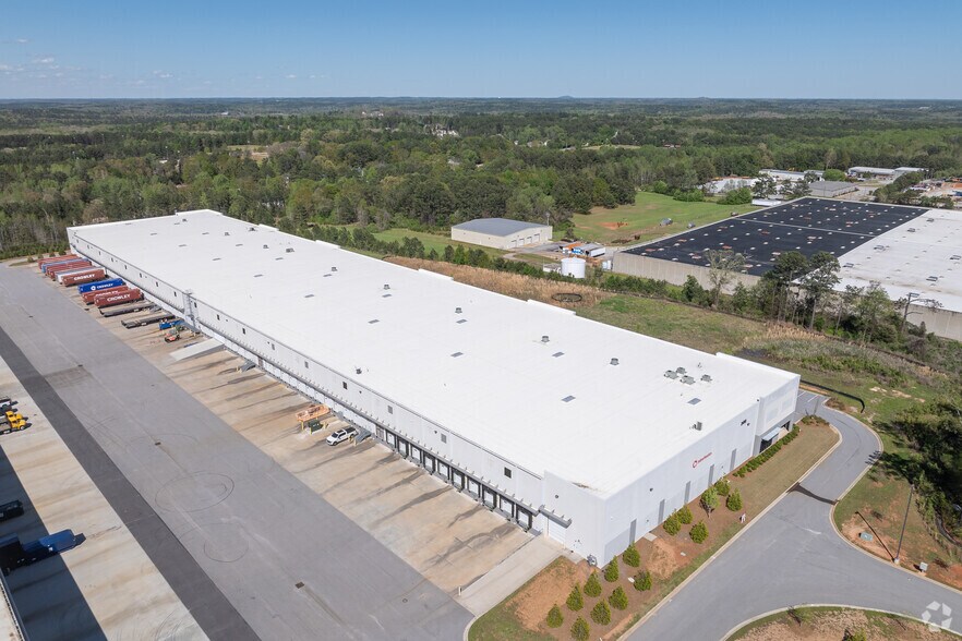 More Photos Of 2490 Dogwood Dr, Conyers Warehouse For Lease