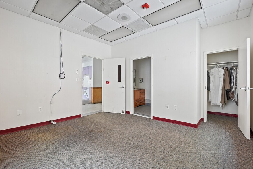 More Photos Of 6801 Cameron Dr NW, Washington Police Fire Station For Sale