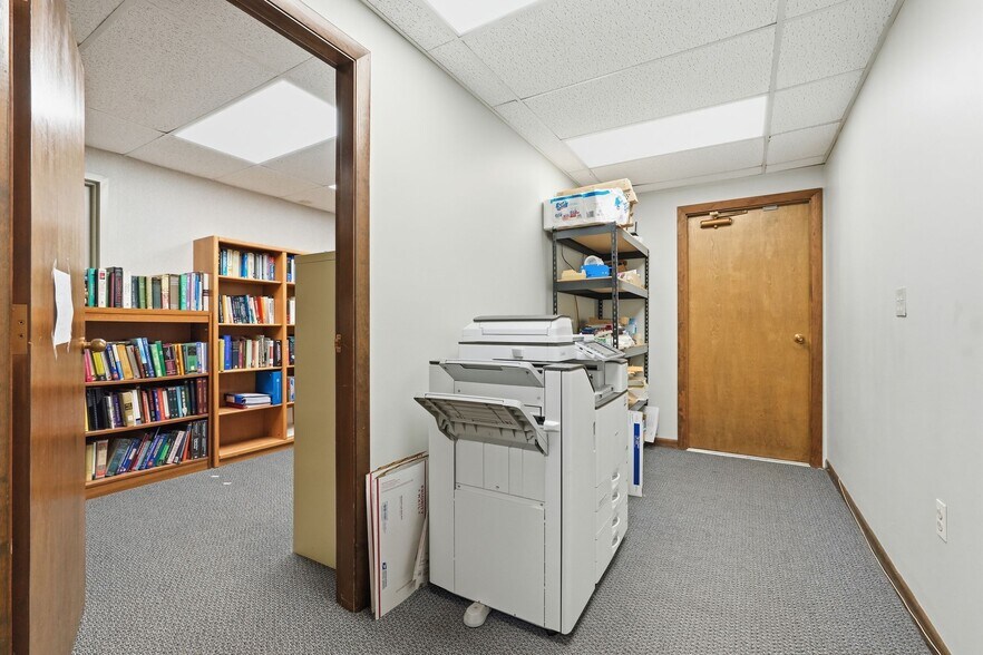 More Photos Of 665 Amherst Rd, Sunderland Research And Development For Sale