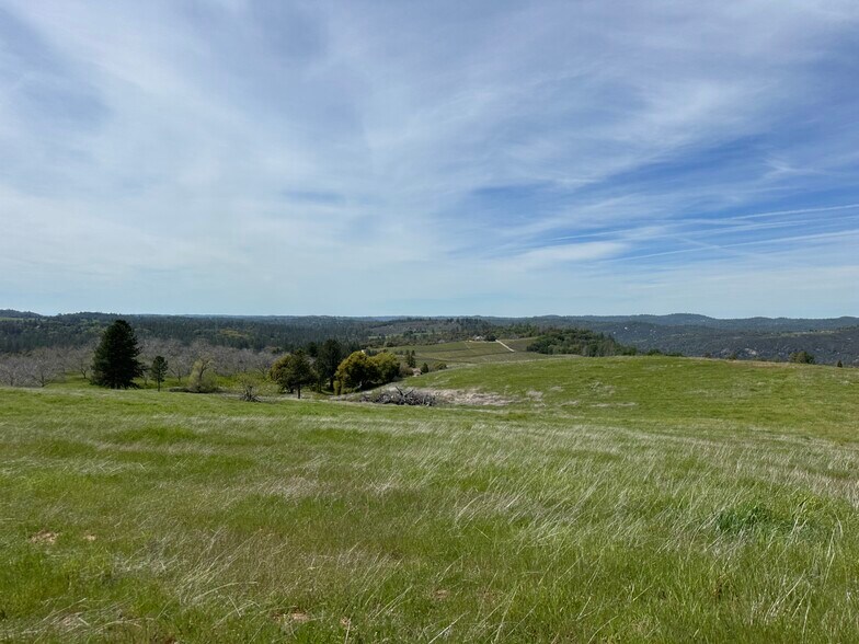 More Photos Of Hawk Haven Lane, Somerset Land For Sale