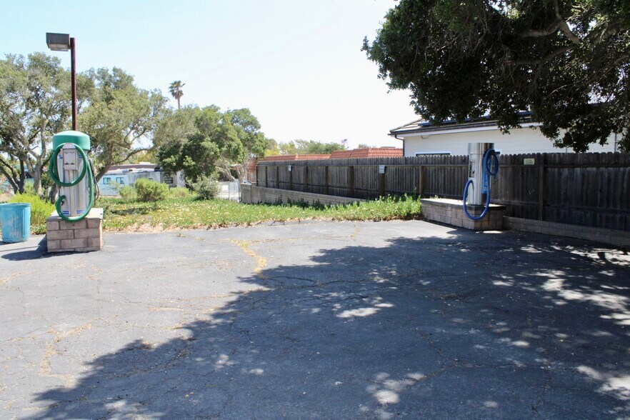 More Photos Of , Lompoc Specialty For Sale