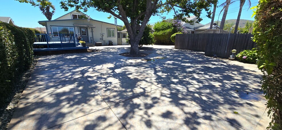 More Photos Of 133 N G St, Lompoc Medical For Sale