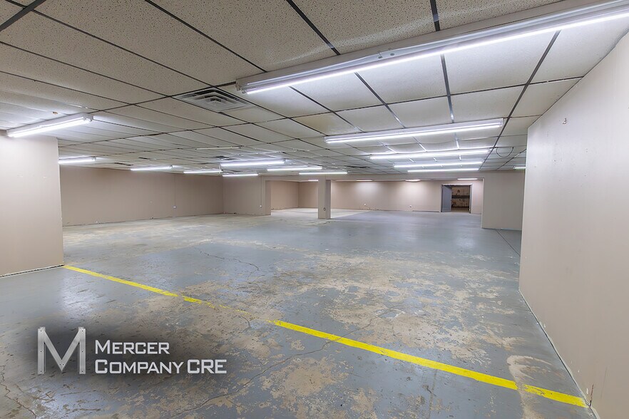 More Photos Of 440-460 N Rockwell Ave, Oklahoma City Unknown For Lease