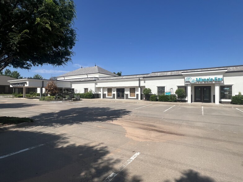 More Photos Of 620-650 24th Ave SW, Norman Medical For Lease