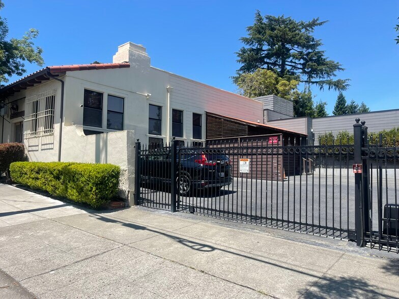 More Photos Of 4490 Piedmont Ave, Oakland Office For Sale
