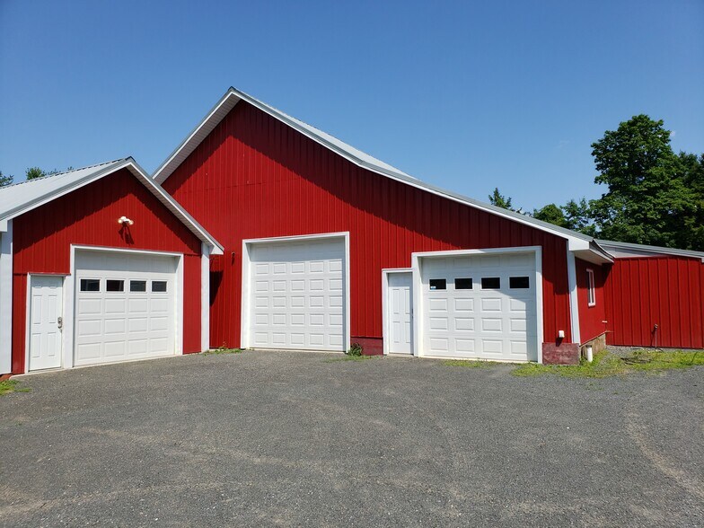 Primary Photo Of 6 Church Ave, W Hatfield Light Manufacturing For Lease