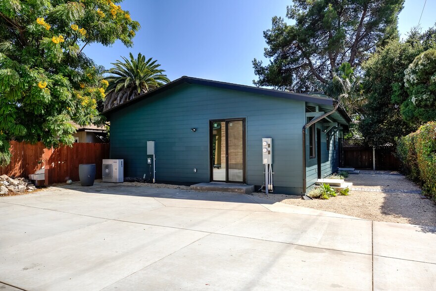 More Photos Of 102 S Voluntario St, Santa Barbara Apartments For Sale