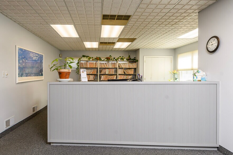 More Photos Of 29 Smull Ave, Caldwell Office Residential For Sale