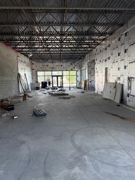 More Photos Of 1465 SW 4th St, Cape Coral Convenience Store For Lease