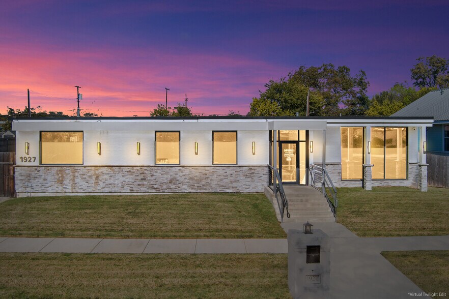 Primary Photo Of 1927 Columbus Ave, Waco Office For Sale