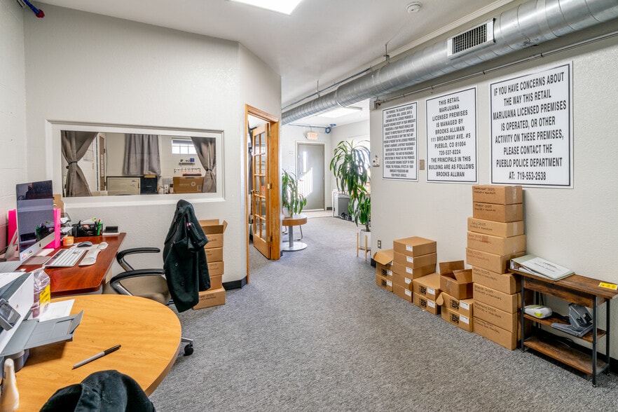 More Photos Of 711 W 8th St, Pueblo Manufacturing For Sale