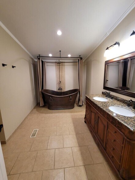 More Photos Of 5702 TX-349, Midland Land For Sale