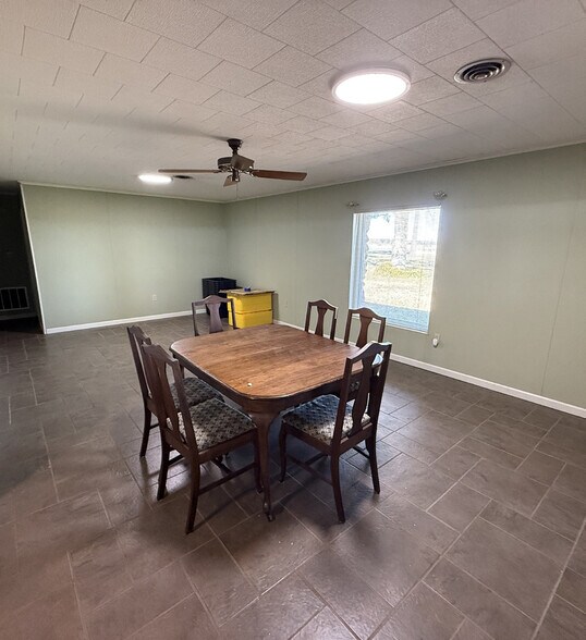 More Photos Of 3401 Arkansas 33, Roe Specialty For Sale