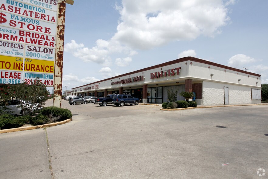 More Photos Of 16101 S Post Oak, Houston Unknown For Lease