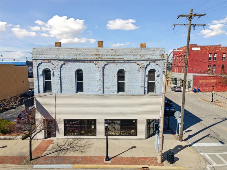 More Photos Of 1017 Washington Ave, Bay City Storefront Retail Residential For Sale