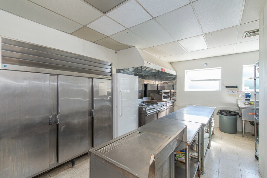 More Photos Of 215 Hill St, Boonton Schools For Lease