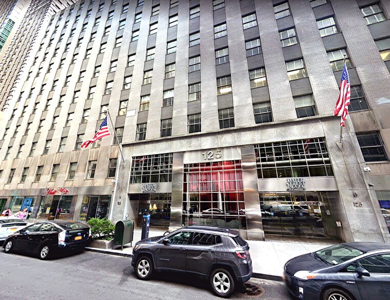 More Photos Of 125 Maiden Ln, New York Medical For Sale