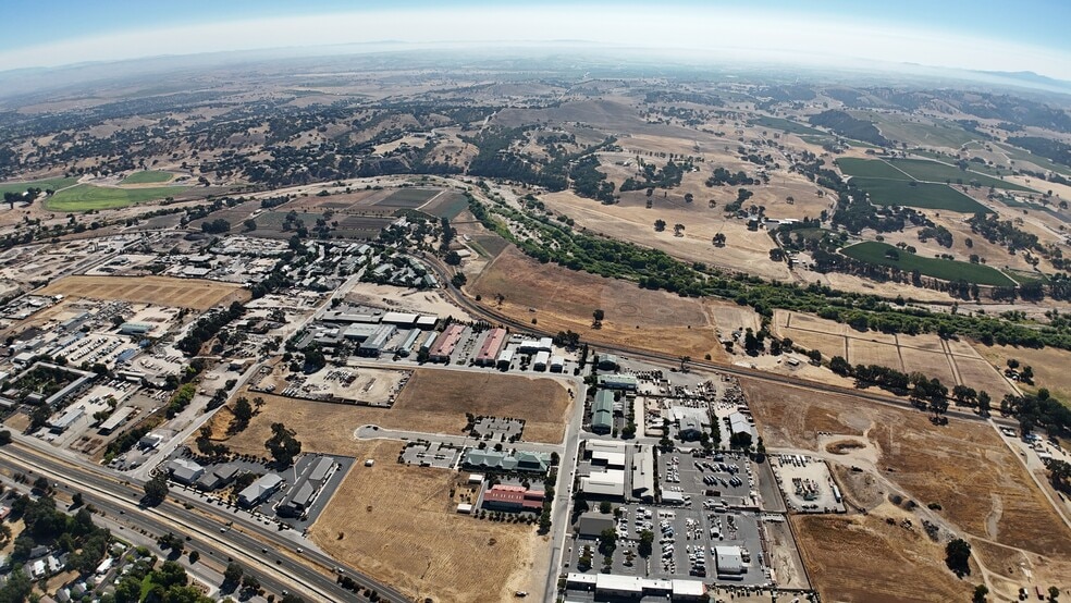 More Photos Of Bison Court, Paso Robles Land For Sale