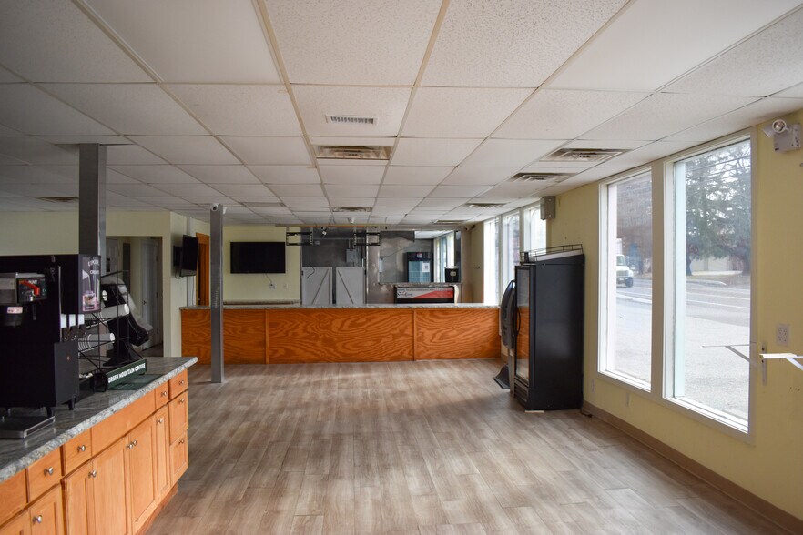 More Photos Of 21 Buxton Rd, Saco Convenience Store For Sale