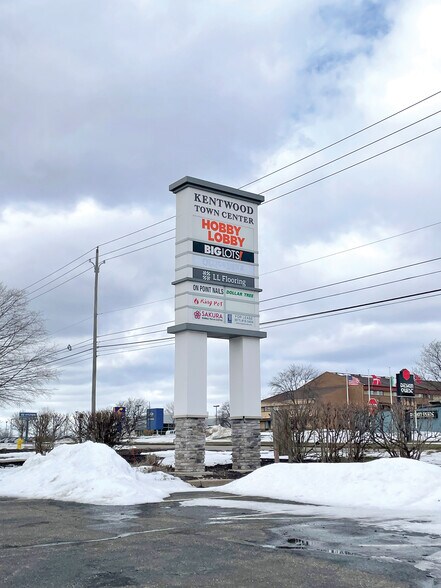 More Photos Of 4260 28th St SE, Kentwood Freestanding For Sale