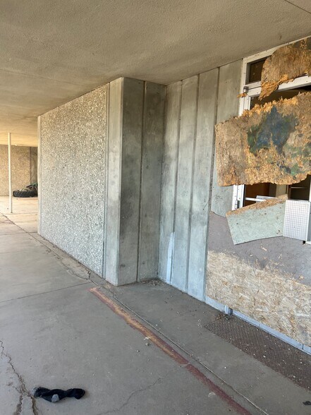 More Photos Of 401 S 3rd St, Blythe Religious Facility For Sale