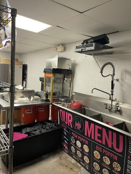 More Photos Of 3617 Perkins Rd, Baton Rouge Storefront For Lease
