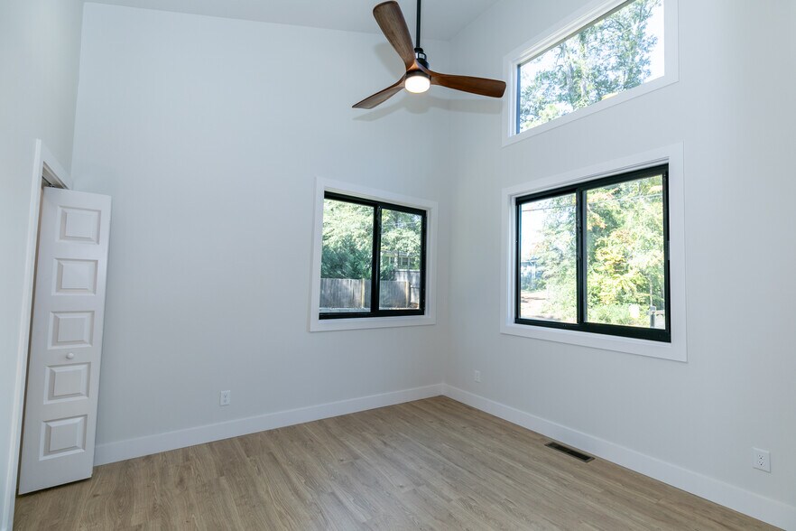 More Photos Of 120 Howard St SE, Atlanta Multifamily For Sale