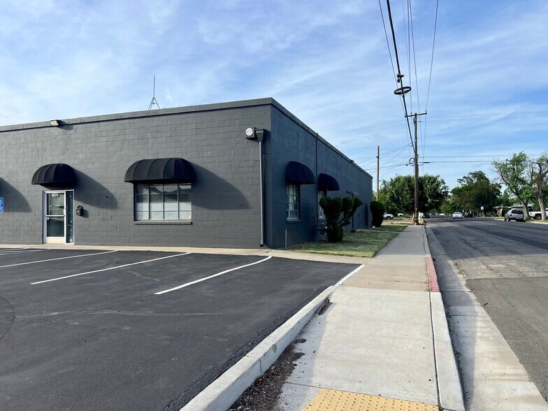 More Photos Of 1505-1507 W 18th St, Merced Warehouse For Lease