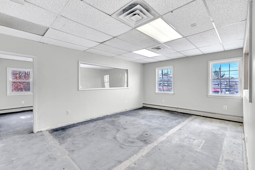 More Photos Of 540 Lacey Rd, Forked River Medical For Lease