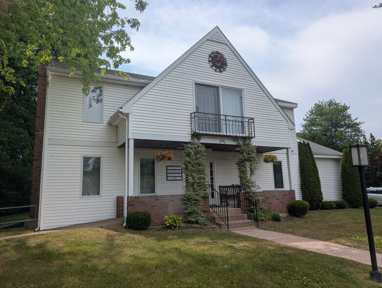 More Photos Of 29 Hartford Ave, Granby Office For Lease