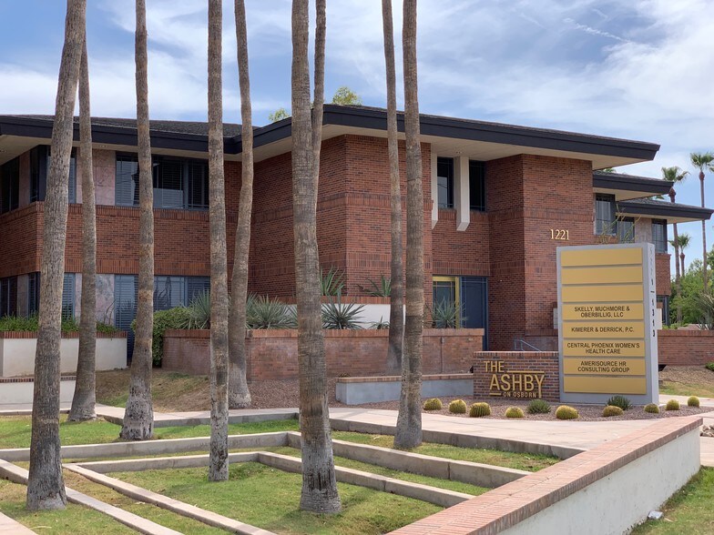 More Photos Of 1313 E Osborn Rd, Phoenix Medical For Lease