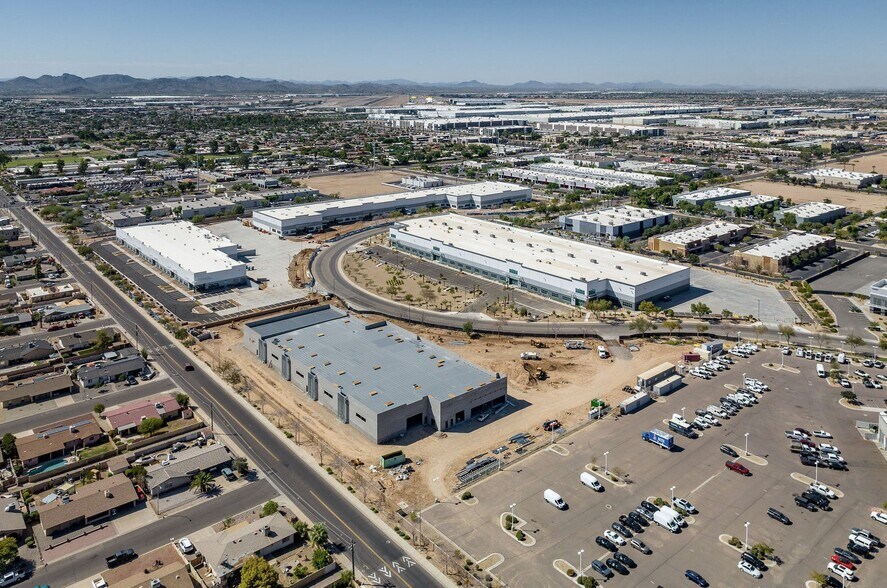 More Photos Of 13550 W Auto Dr, Goodyear Unknown For Lease